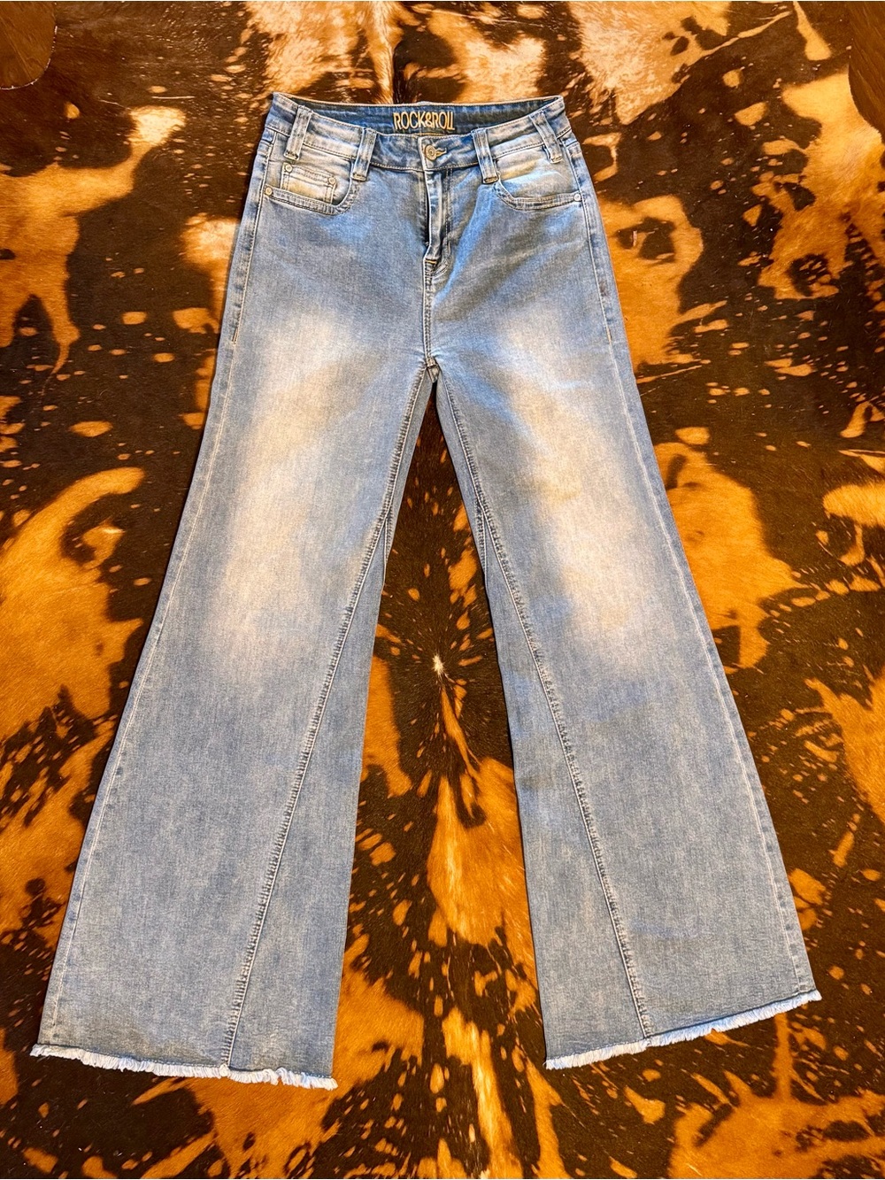 Rock & Roll Cowgirl Flares Faded Light Blue Wide-Leg Flare Jeans